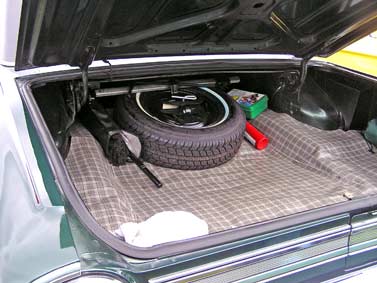1964 Ford Galaxie 500 XL trunk